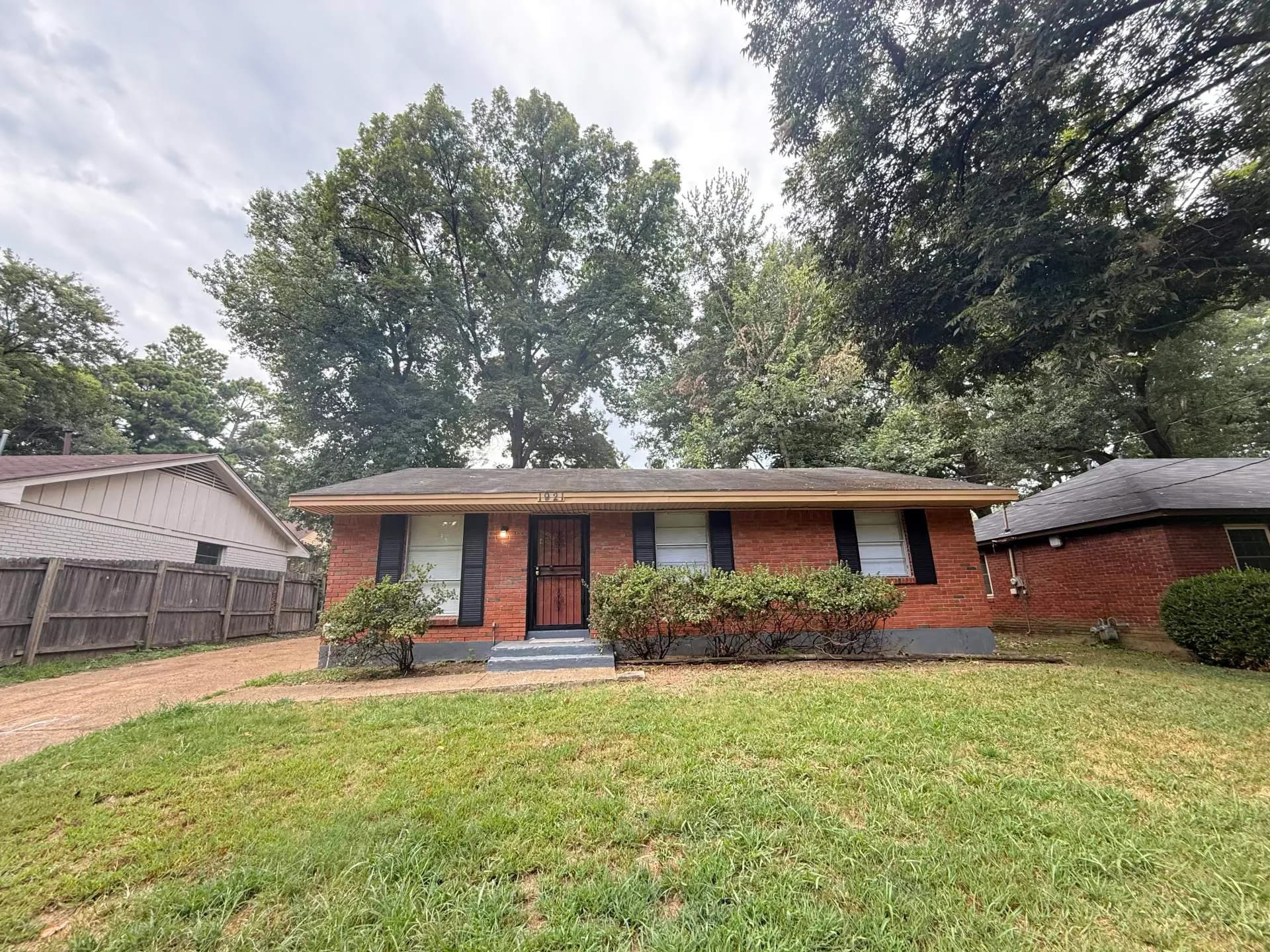 1921 Thrift Ave, Memphis, TN