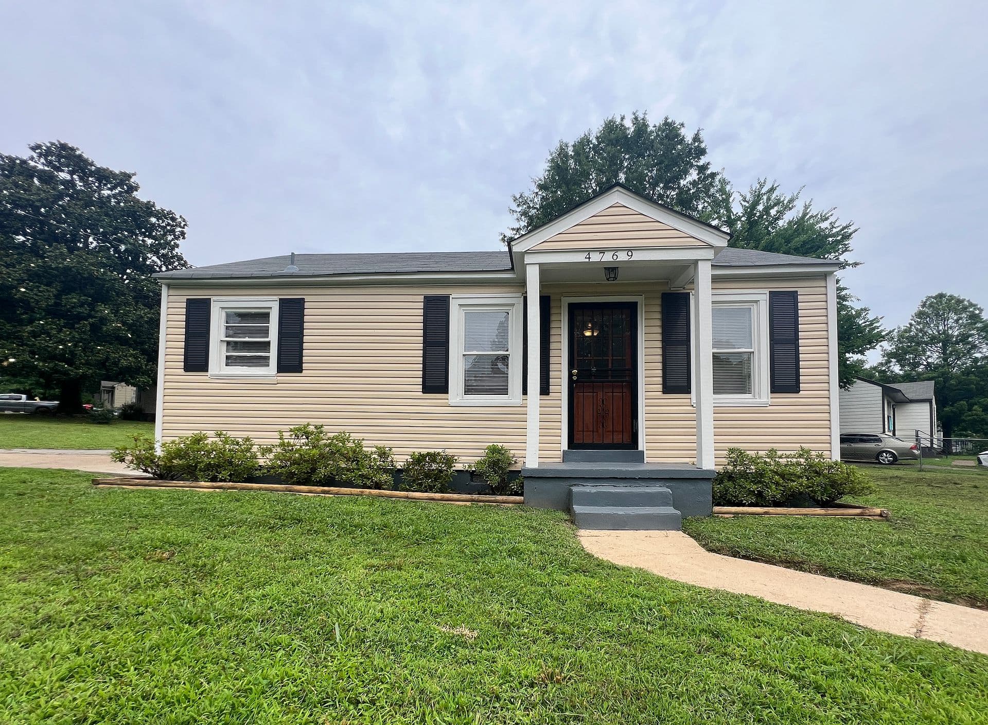 4769 Berta Rd, Memphis, TN