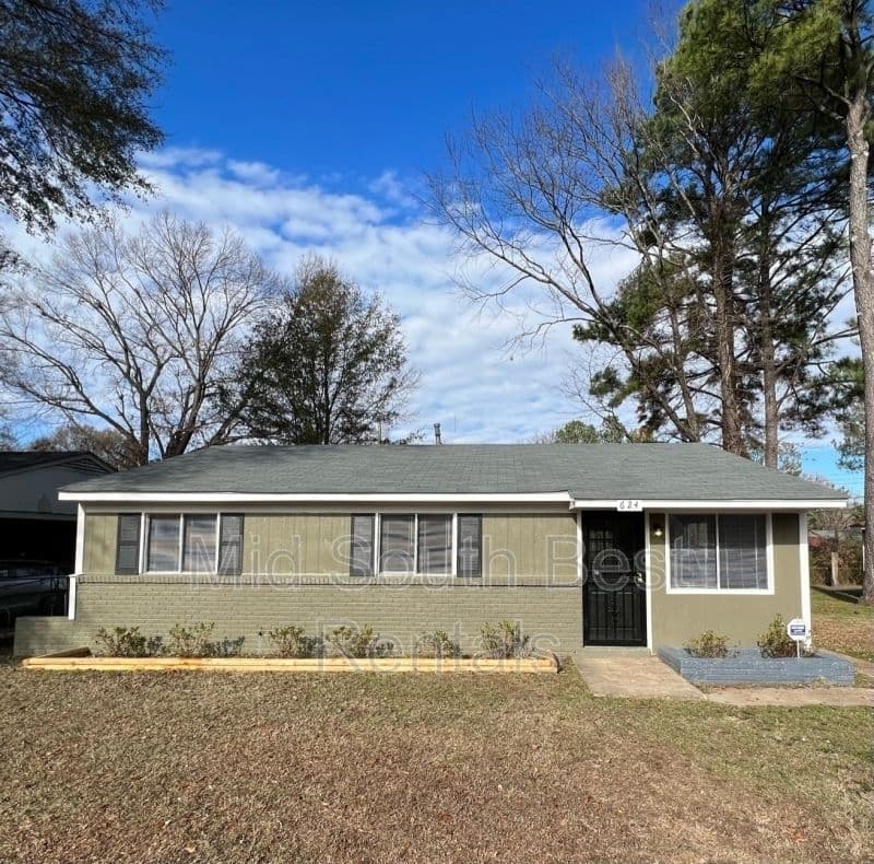 624 Frayser Dr, Memphis, TN