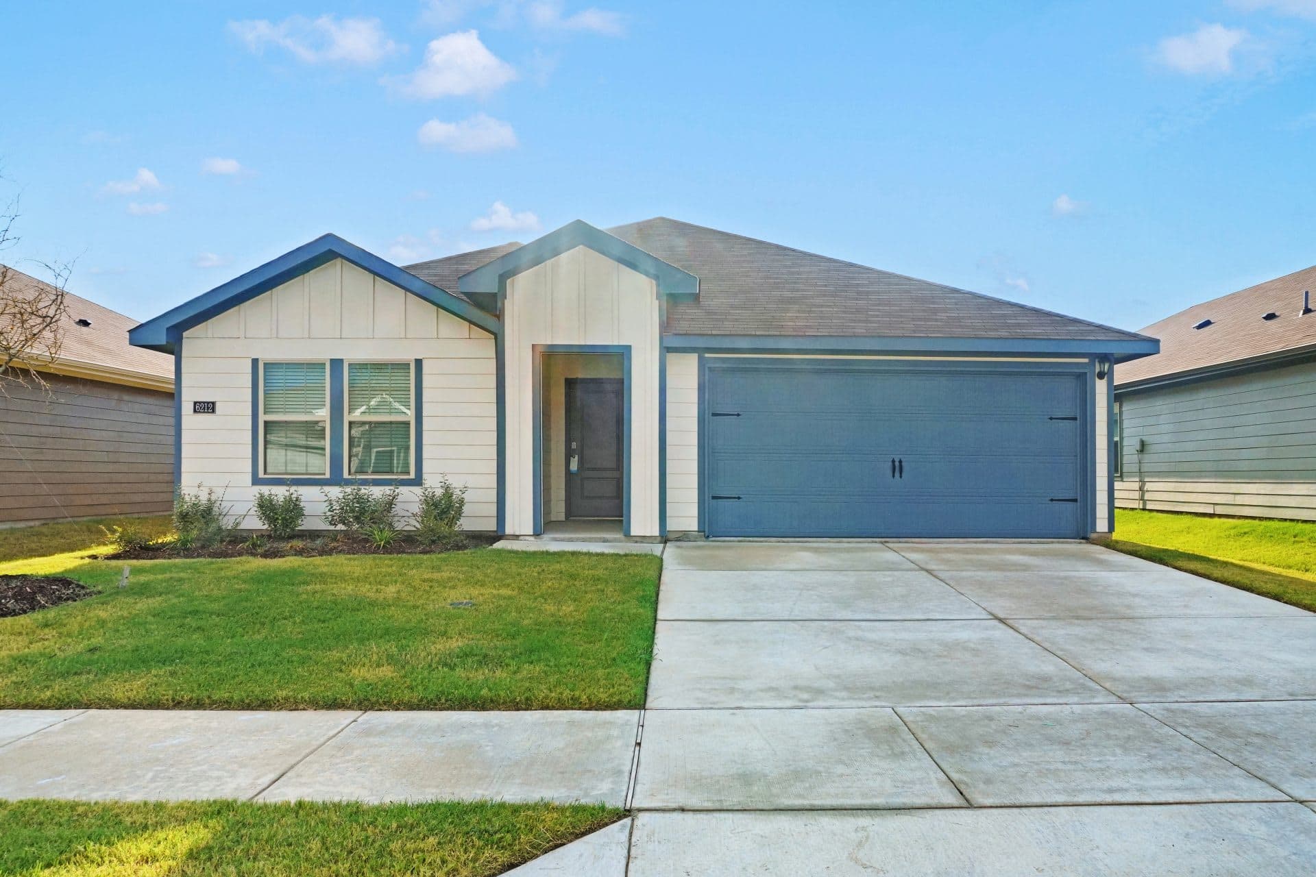 6212 Surfside Dr