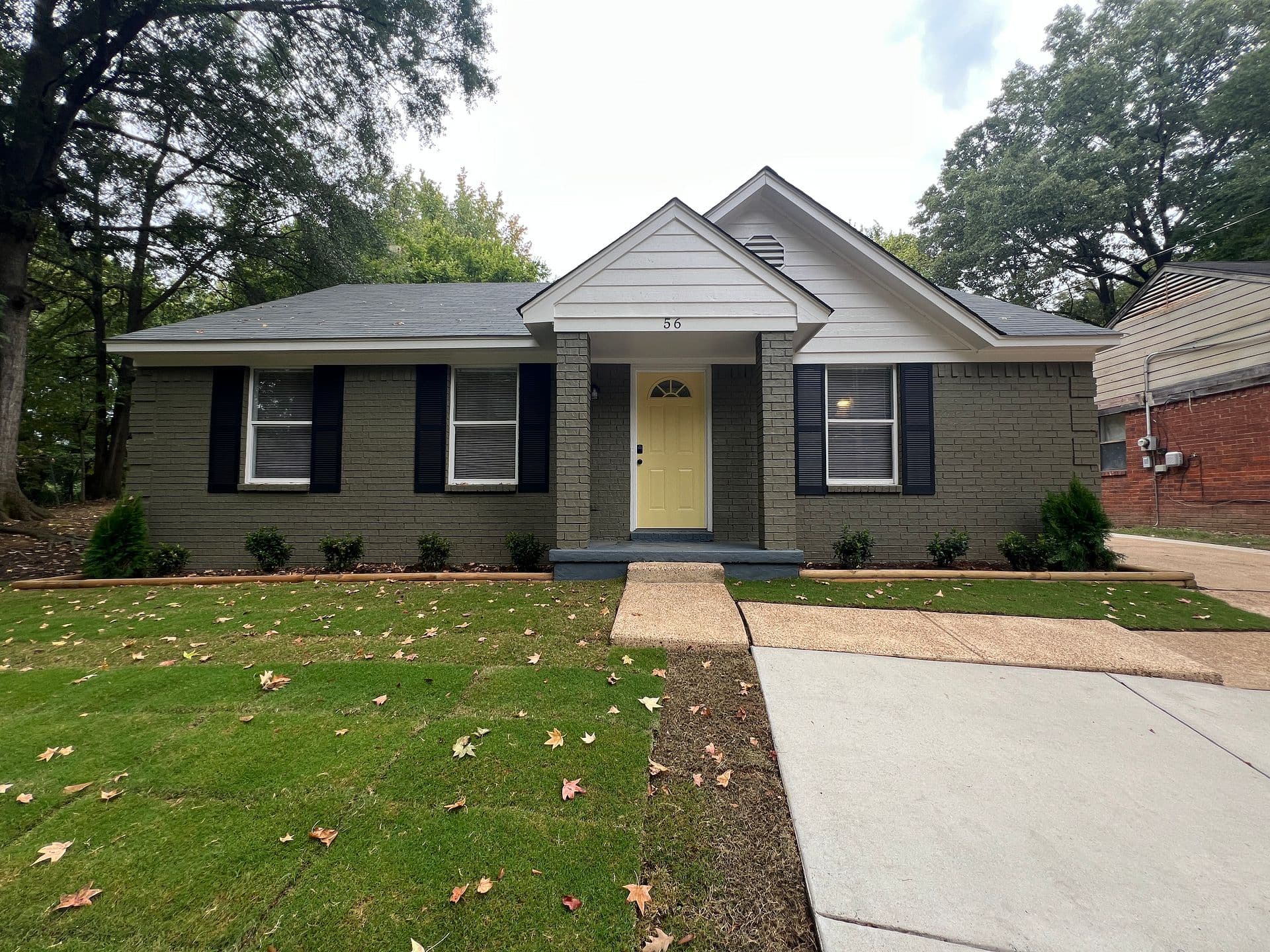 56 W Rollins Rd, MEMPHIS, TN